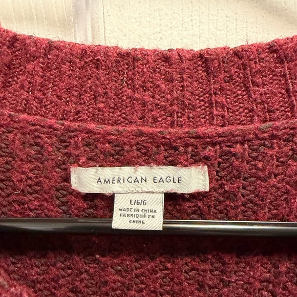 American Eagle Outfitters Maroon Knit Sweater - Picture 2 of 3
